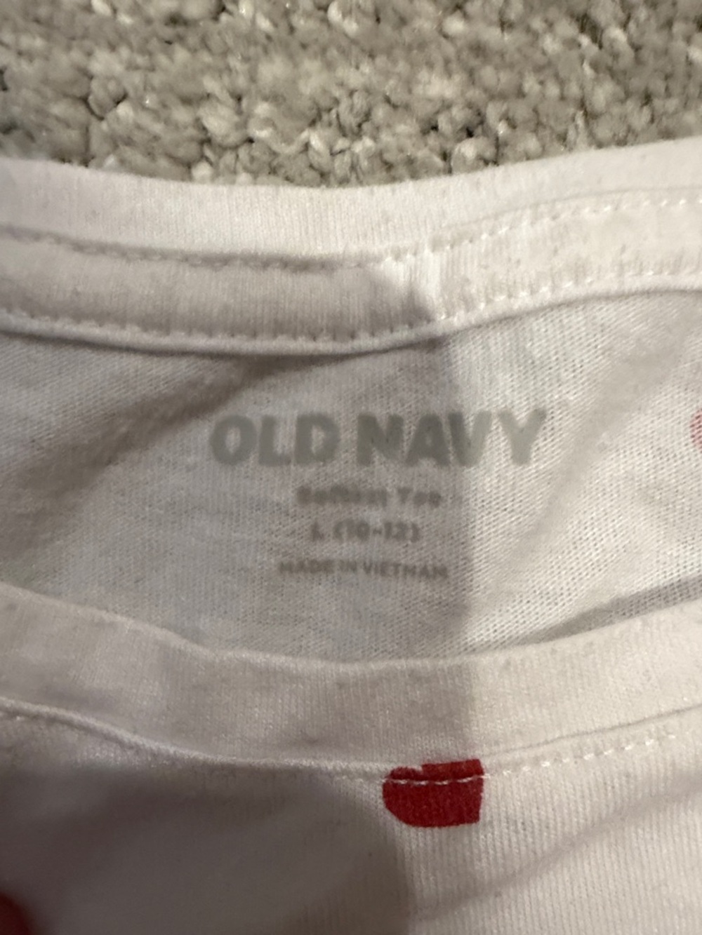 Old Navy White Long Sleeve Tee with Red Heart Print - Picture 3 of 3